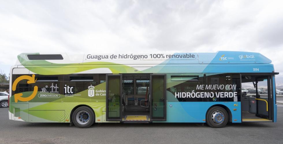 Kanariøyenes første hydrogenbuss med brenselcelle satt i rute på Gran Canaria.