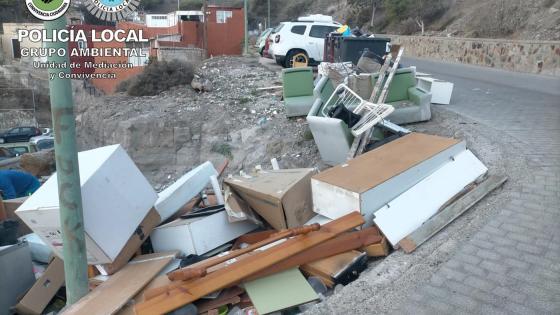 Ulovlig dumping av søppel i Las Palmas.