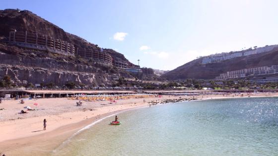 Amadores-stranden på Gran Canaria.