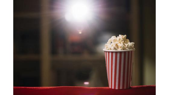 Pocorn og kino, en klassiker.