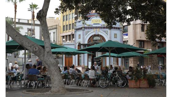 Cafe i San Telmo-parken Las Palmas