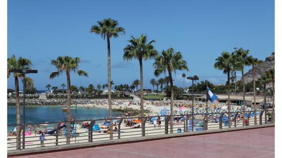 Amadores-stranden i Mogán kommune sørvest på Gran Canaria.