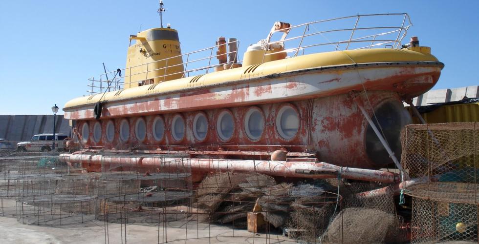 ubåt tørrdokk Puerto de Mogán 