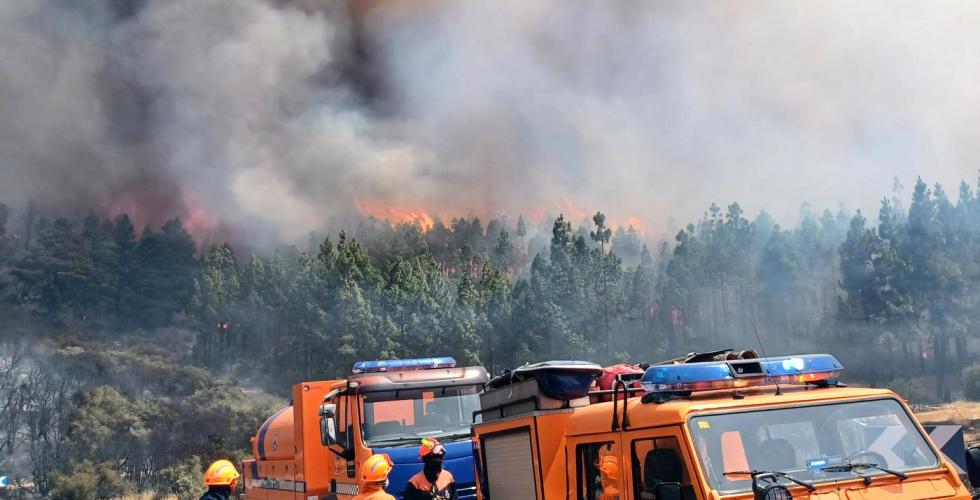 Brannrøyken kunne ses fra flere steder på Gran Canaria.