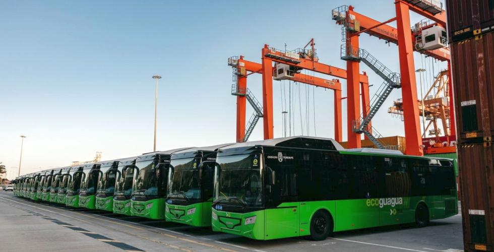 75 nye busser har ankommet Tenerife.