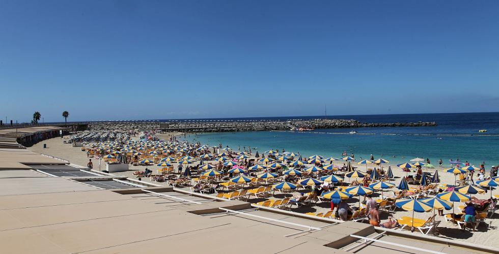 Playa de Amadores, Amadores-stranden, Puerto Rico, Gran Canaria.
