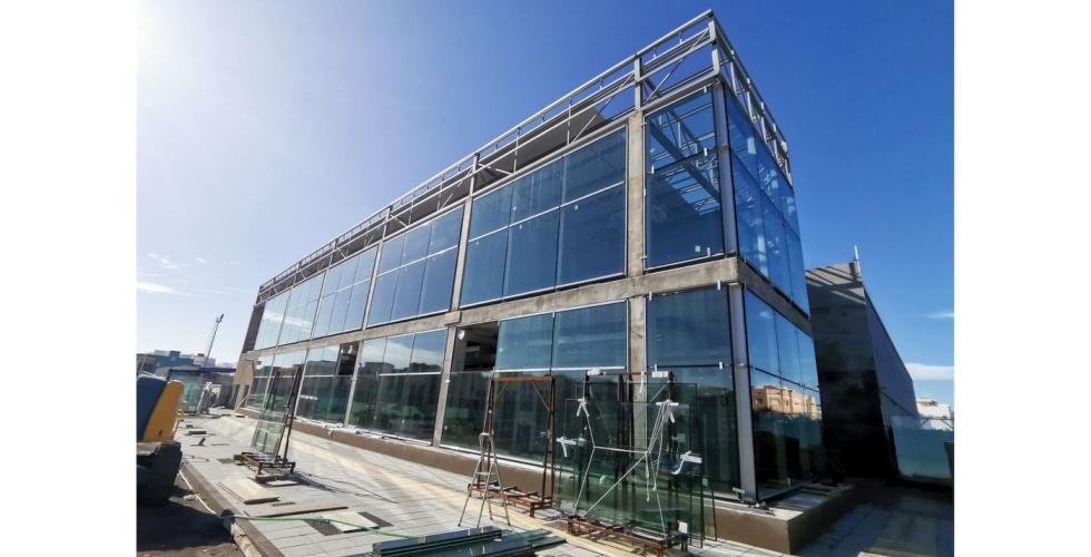 utvidelse av sportshall i Arinaga