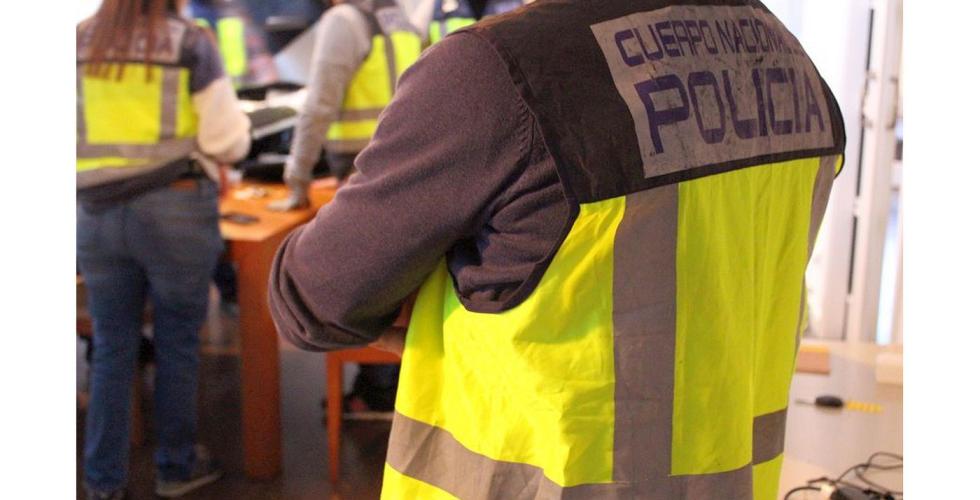 policia nacional betjent