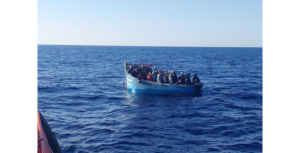 Migranter båt Lanzarote 