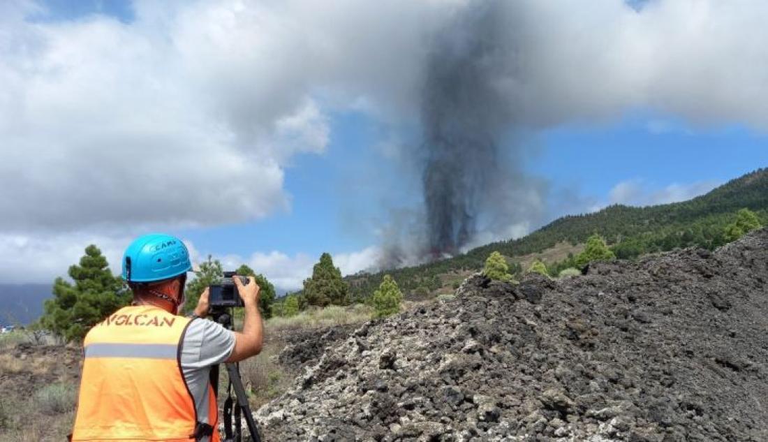 Vulkanutbrudd på La Palma september 2021. Dag 1: Utbrudd 19. september kl. 15.12