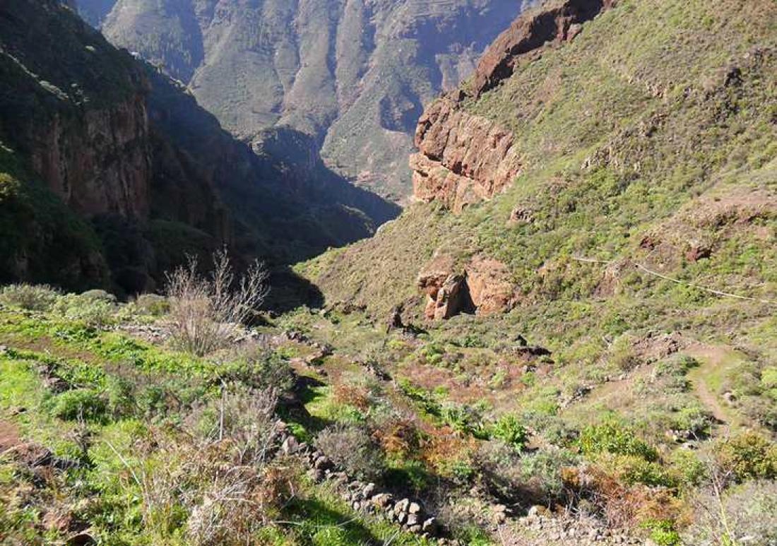 Titt ned i Barranco del Sao