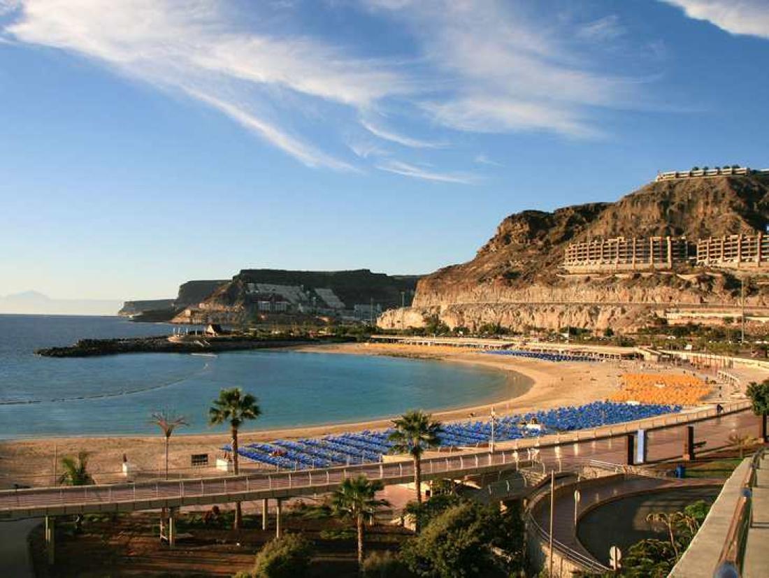 Playa de Amadores er manges favorittstrand